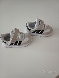 scarpa Adidas n.19
