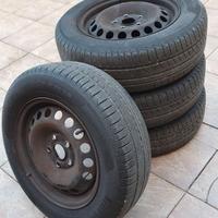 4 cerchi R15 in condizioni perfette + gomme 195/65