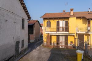 CASA SEMINDIPENDENTE A CHERASCO