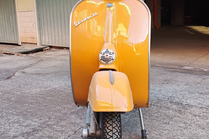 Vespa 50