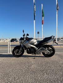 Suzuki GSR 600 - 2006