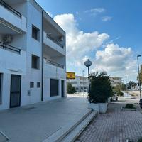 Casa con grande veranda al mare