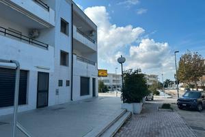 Casa con grande veranda al mare