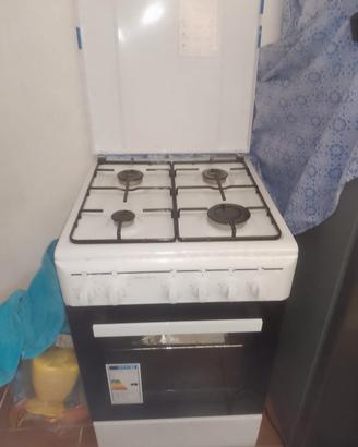 Cucina a gas Electroline 4 fuochi con forno