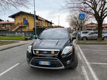 Ford Kuga 2.0 TDCi 163cv 4x4 tetto Carplay 75.000k