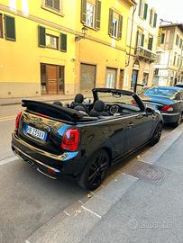Mini cooper cabrio