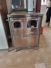 Stufa cucina in acciaio