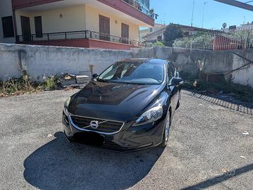 Volvo V40 D2 Business 114 CV – Unico proprietario