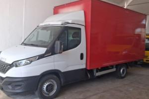 IVECO cassonato con spoda iveco