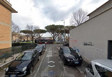 Centocelle bilocale con balcone e terrazzo