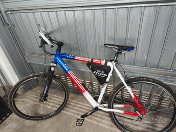 Mountain Bike top marca 