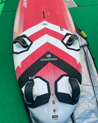 tavola windsurf slalom 129 fanatic falcon