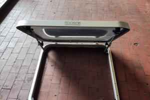 Passo d'uomo barca, boccaporto