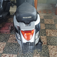 Lambretta Pato 151