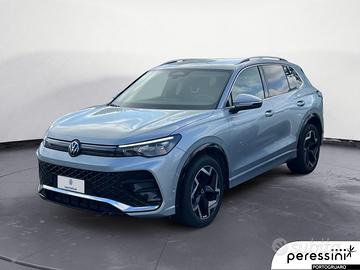 VOLKSWAGEN Tiguan 2.0 tdi R-Line 150cv dsg
