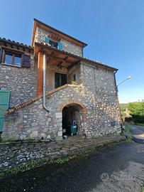 Porzione di casa a Guardea