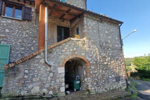 Porzione di casa a Guardea