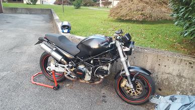 Ducati Monster 750 - 2001