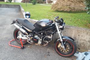 Ducati Monster 750 - 2001