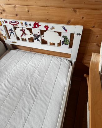 Due lettini Ikea pecorelle con materassi inclusi