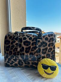 Borsa a mano maculata animalier vernice lucida