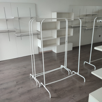 Arredamento negozio abbigliamento