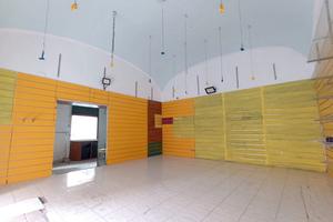 Locale comm. in centro