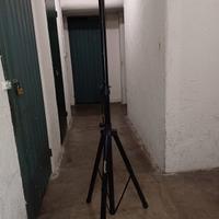 piantana reggi casse