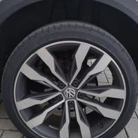 4 cerchi in lega Volkswagen Suzuka da 19"