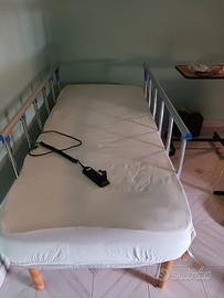letto elettrico con sponde 