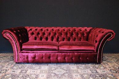 Divano Chesterfield club in velluto 4 posti fucsia
