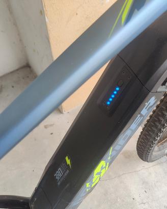 ROCKRIDER e-ST 100