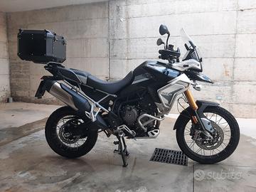 Triumph tiger 900 rally pro