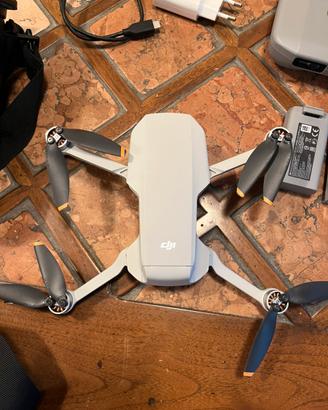 Dji mini 2 combo 3 batterie