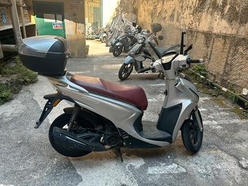 Kymco People S 150