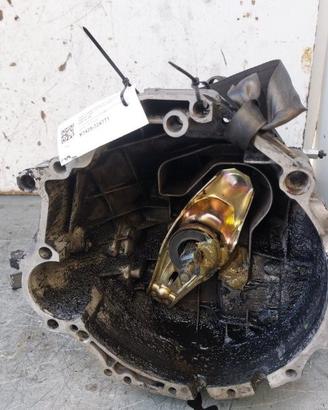 DUK CAMBIO MANUALE 5M VOLKSWAGEN PASSAT (3B3) 1.9 