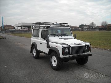 LAND ROVER DEFENDER 90 - 2.2 Td4 - SW rif. 030C