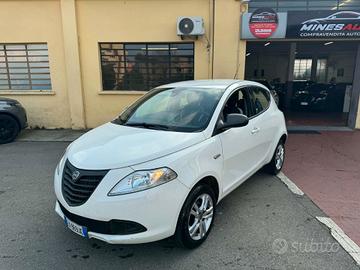 Lancia Ypsilon Anno 2014 0.9 Benz/Metano 85 CV 5 p
