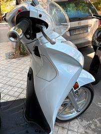 Honda sh 350 