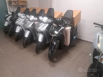 Honda SH 125 pronta consegna Permute garanzia fina