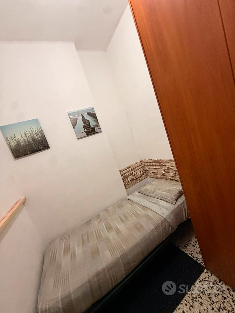 Stanza singola a Torino, foto 4 di 6