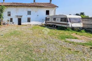 RUSTICO A ALESSANDRIA