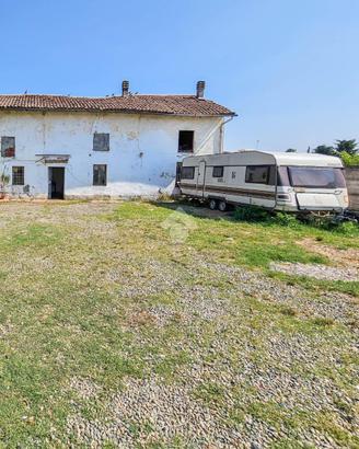 RUSTICO A ALESSANDRIA