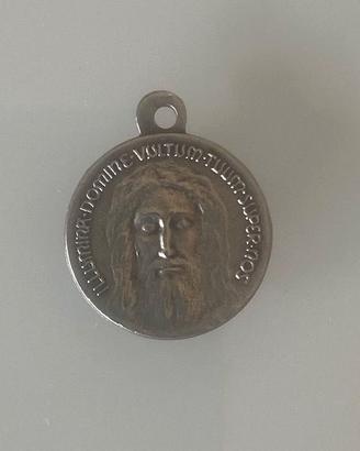 Medaglia in Argento volto Santo di Cristo