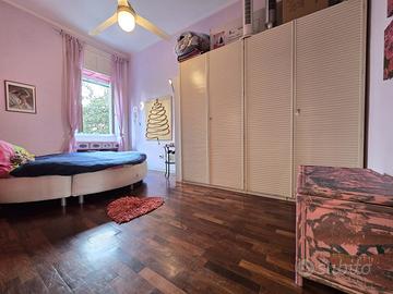 Guardaroba in legno 4 ante divisibili