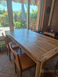 Tavolo allungabile in legno rovere massiccio