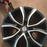 cerchi in lega Alfa Romeo 