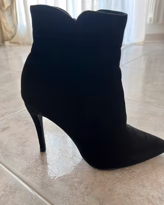 Stivaletti Primadonna tacco 10