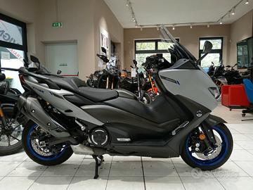Yamaha TMAX 560 ABS