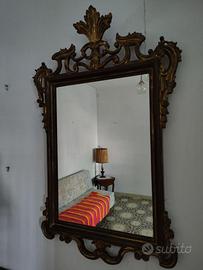 Specchio in legno intagliato dorato stile barocco